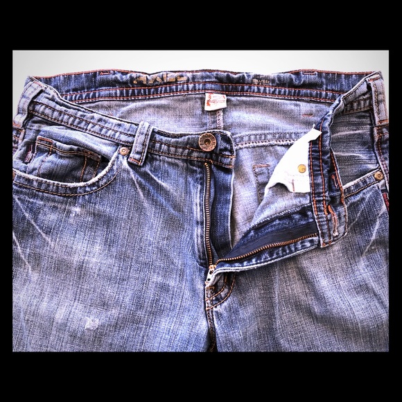Silver Jeans Other - Silver Blue Jeans ‘Axel’ 33x32